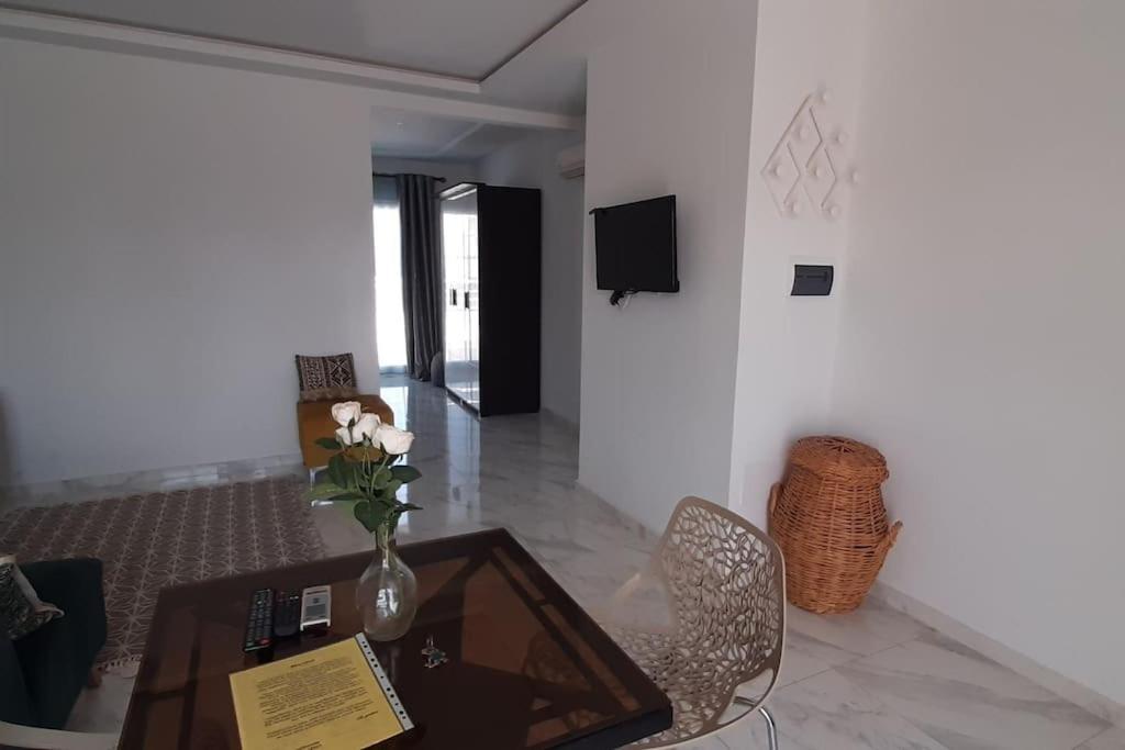 Leo Haute Standing Appartment S1 Center Ville Monastir Extérieur photo